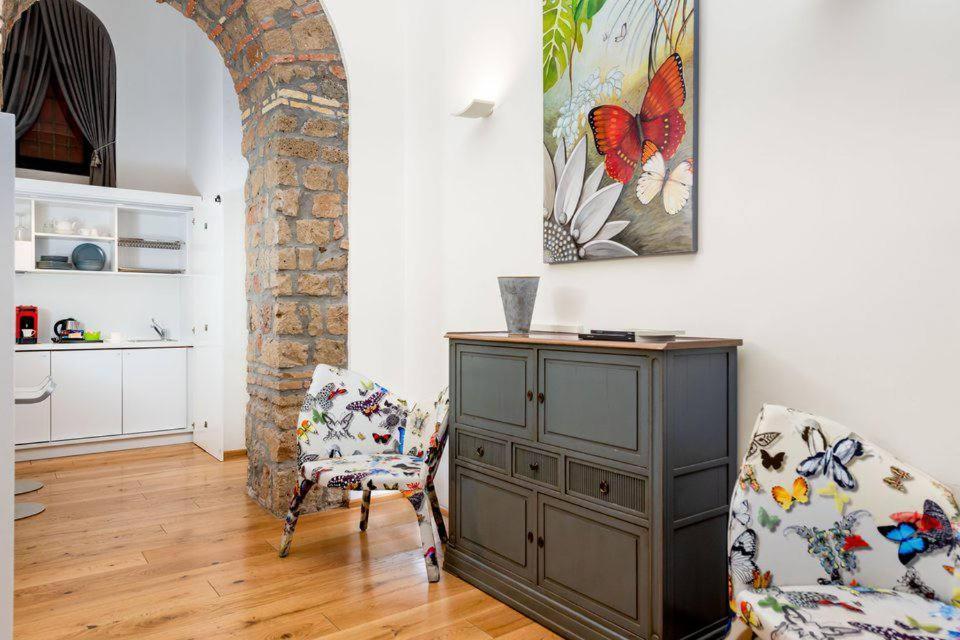 Colosseo Loft Con Jacuzzi Apartment Rome Luaran gambar
